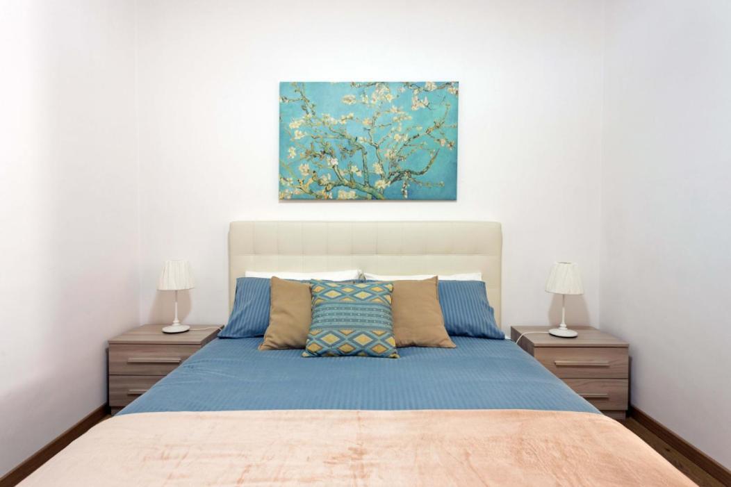 Centre Apartment Grotte Bianche 2 卡塔尼亚 外观 照片