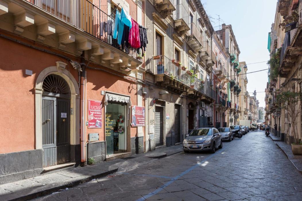Centre Apartment Grotte Bianche 2 卡塔尼亚 外观 照片